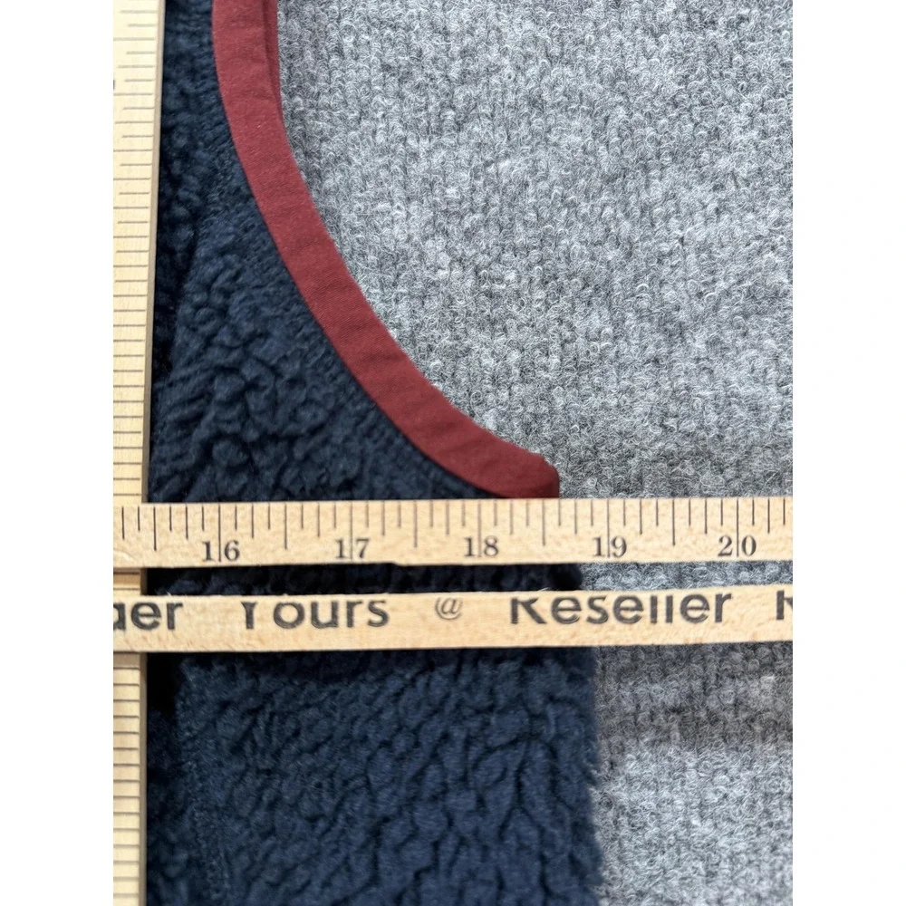 L.L. Bean Fleece Vest Womens Medium Blue Moutain Pile Sherpa Full Zip Outdoor - Picture 3 of 7